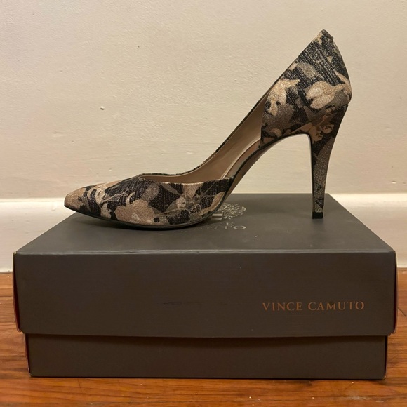 Vince Camuto Women's Camouflage Heels - Picture 3 of 6